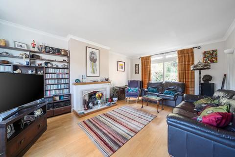 37 Cliffe Road, Godalming, GU7 2JX