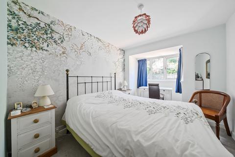 37 Cliffe Road, Godalming, GU7 2JX