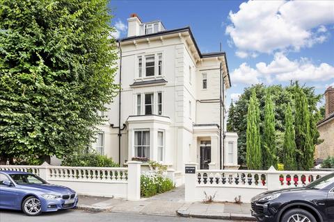 1 bedroom apartment for sale, Isis Court, Grove Park Road, Chiswick, W4