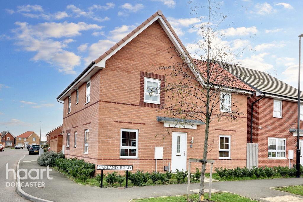 Garland Road, New Rossington, Doncaster 4 bed detached house for sale