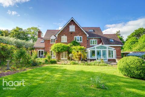6 bedroom detached house for sale, Prested Hall Chase, Feering