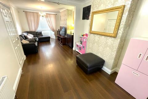76 Crowlands Avenue, Romford, RM7 9HX