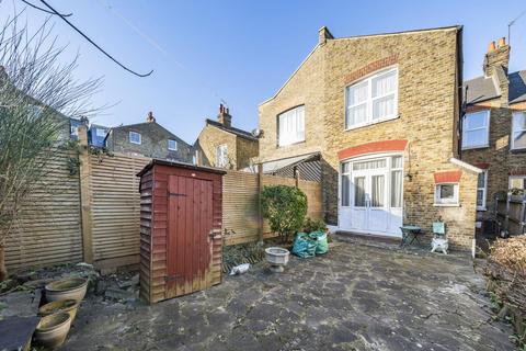 3 bedroom terraced house for sale - Claverdale Road, London