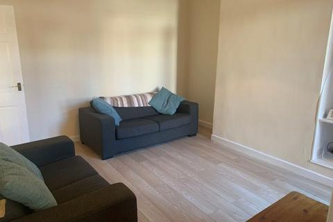 4 bedroom house share to rent - Newcastle-under-Lyme ST5