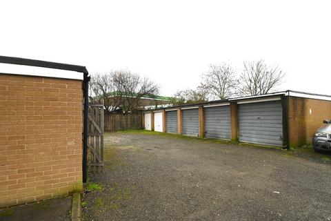 5 Tithe Court, Slough, SL3 8AS