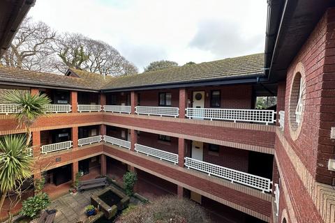 1 bedroom flat for sale, Oldway Road, Preston, Paignton