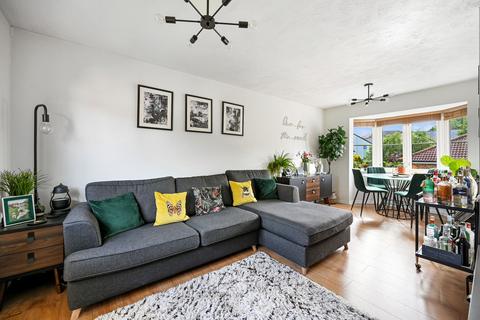183 Autumn Drive, Sutton, SM2 5FA
