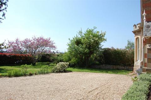 Lightcliffe Private Road, Taunton, TA2 6AJ