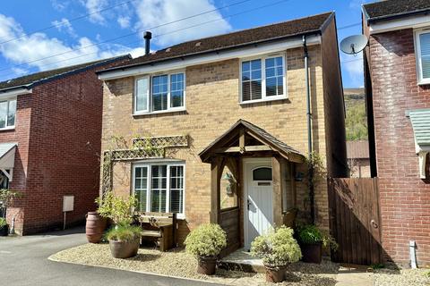 4 bedroom detached house for sale, Golwg Y Mynydd, Godrergraig, Swansea.