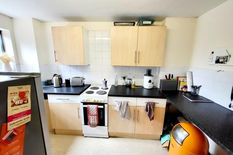 2 bedroom flat for sale, Chilterns, Sidcup DA14
