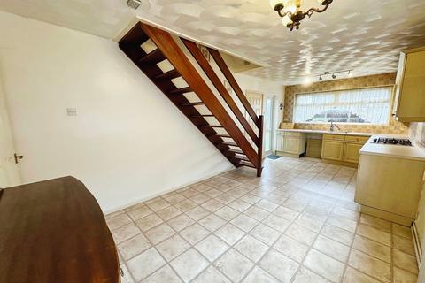 3 bedroom chalet for sale, Hillview Gardens, Stanford-Le-Hope, SS17