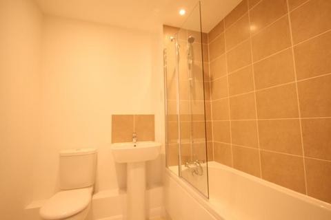 1 bedroom flat to rent, West Central, Slough