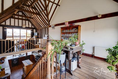 3 bedroom barn conversion for sale - St Lawrence