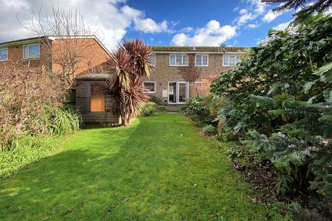 14 Hanover Close, Walmer, Deal, CT14 7LA