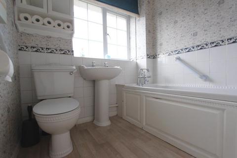 14 Hanover Close, Walmer, Deal, CT14 7LA