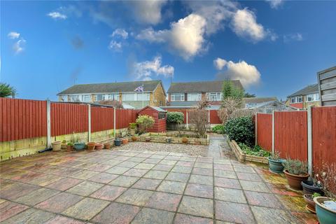 12 Rushley Close, Great Wakering, Southend-on-sea, SS3 0HE