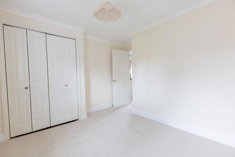 31 Medway Drive, Forest Row, RH18 5NU