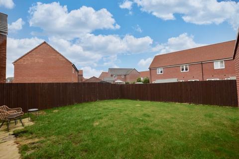 5 bedroom detached house for sale, Amos Drive, Pocklington