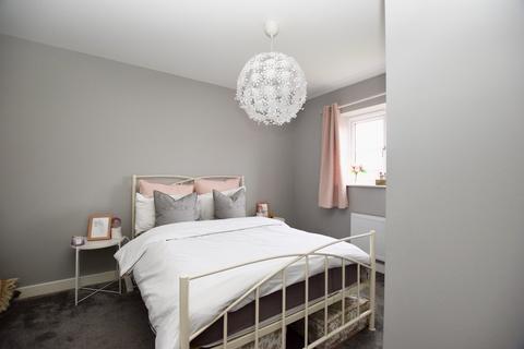 87 Amos Drive, Pocklington, York, YO42 2BS
