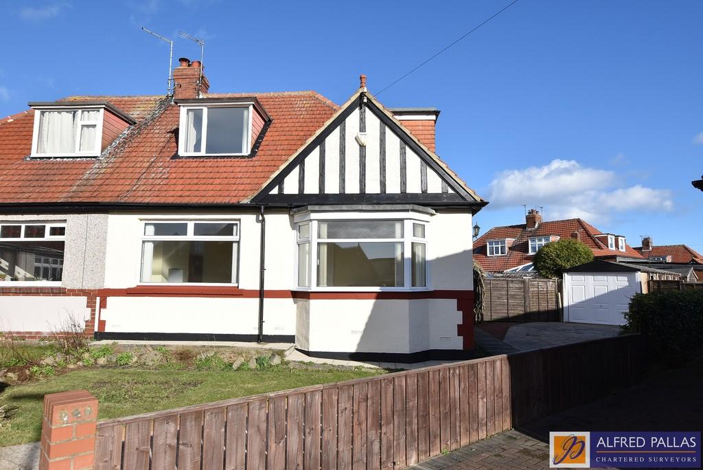Claremont Avenue, Seaburn 4 bed semidetached bungalow for sale £365,000
