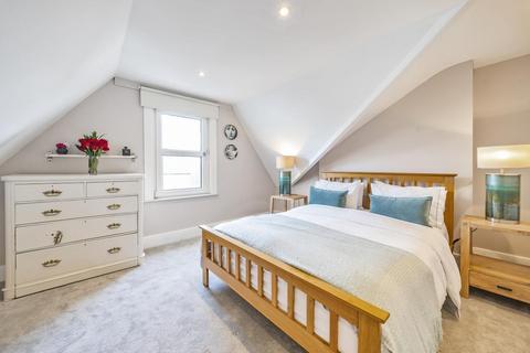 3 bedroom flat for sale - Romola Road, Herne Hill
