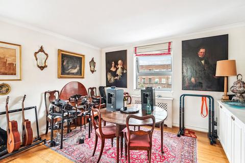 3 bedroom apartment for sale, Somerset Square, Holland Park, London, W14
