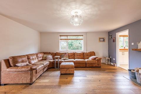 4 bedroom detached bungalow for sale, Snettisham