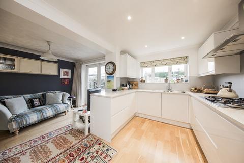 3 bedroom semi-detached house for sale, East Beeches Road, Crowborough