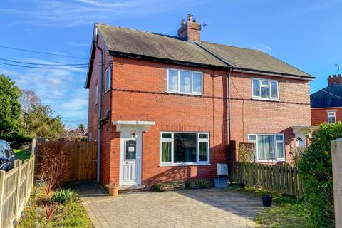 2 bedroom semi-detached house to rent, Ferry Road, Barrow Upon Humber, North Lincolnshire, DN19