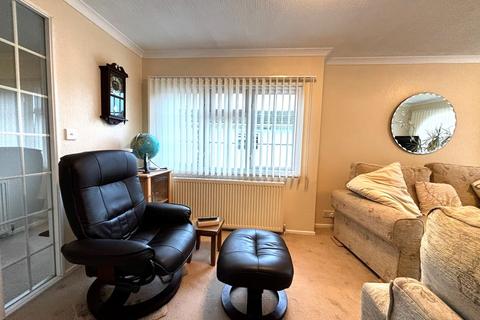 2 bedroom park home for sale - Cledford Lane, Middlewich
