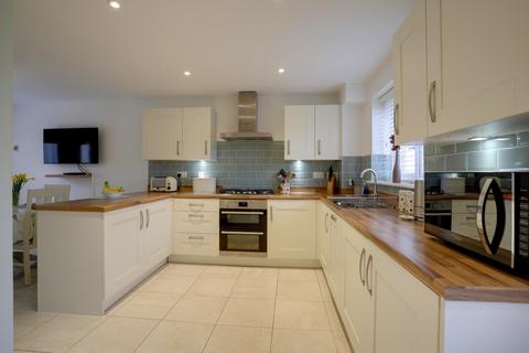 5 bedroom detached house for sale, Daymond Drive, Bovey Tracey