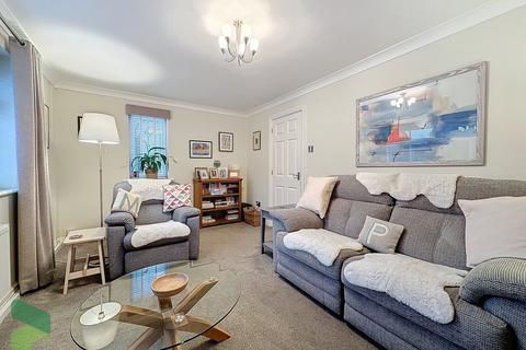 15 Moorcroft, Lower Darwen, Darwen, BB3 0RY