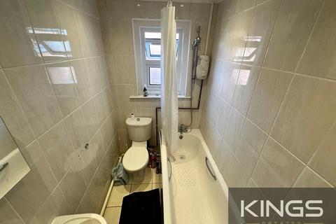 7 bedroom semi-detached house to rent, Gordon Avenue, Southampton