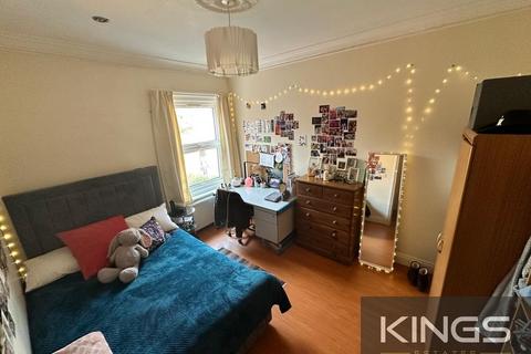 7 bedroom semi-detached house to rent, Gordon Avenue, Southampton