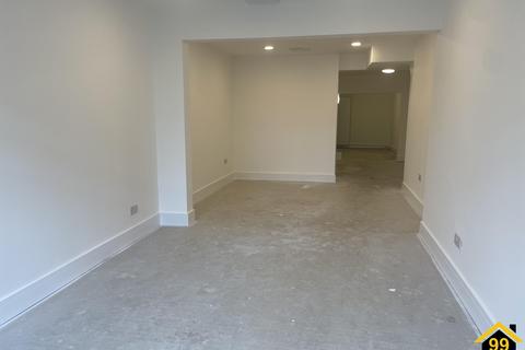 Retail property (high street) to rent, Parliament Road, Middlesbrough, Teesside, TS1