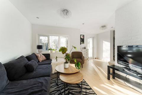 44 Godwin Road, London, E7 0LG