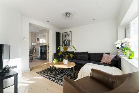 44 Godwin Road, London, E7 0LG