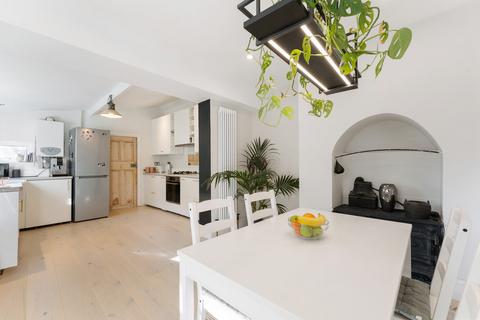 44 Godwin Road, London, E7 0LG