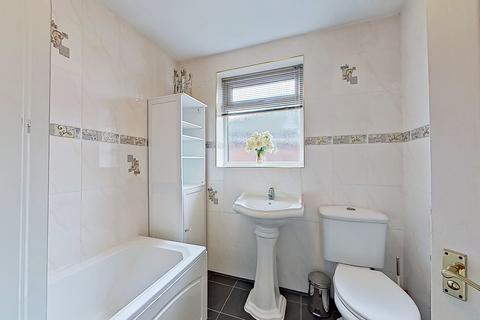 10 North Drive, Sutton Coldfield, B75 7TQ