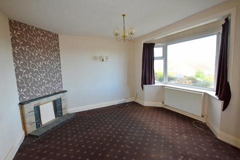 3 bedroom semi-detached house for sale - Red Scar Drive, Scarborough YO12