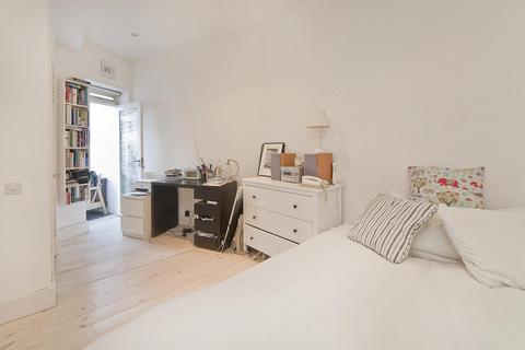 2 bedroom flat to rent, Baring Street, Islington, London