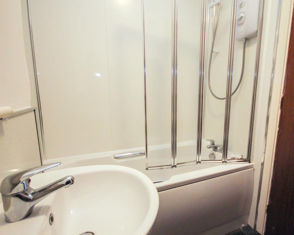 28 Redcraig Rd - Small Redone-06