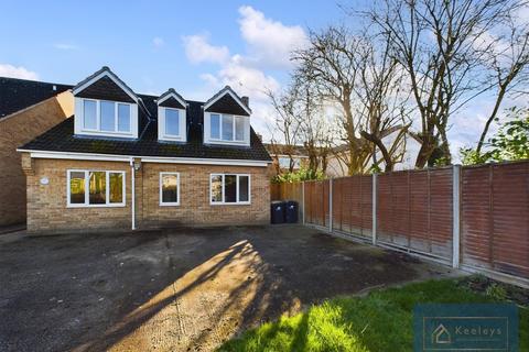 4 bedroom detached house for sale, Main Street, Witchford, Ely