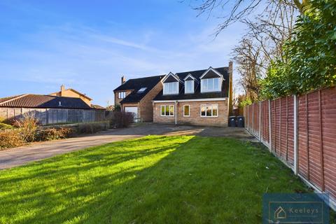 4 bedroom detached house for sale, Main Street, Witchford, Ely