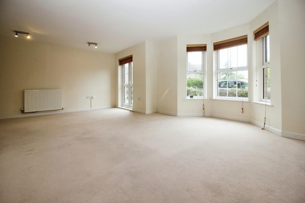 Gardenia Road, Bickley 2 bed apartment for sale £399,950