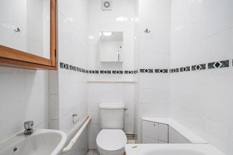 1 bedroom flat to rent, Belgrave Gardens, St John's Wood, London