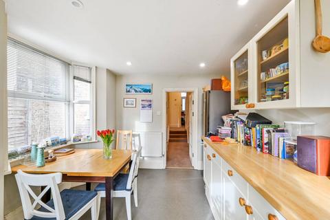 3 bedroom terraced house for sale, Gillespie Road, Islington, London, N5