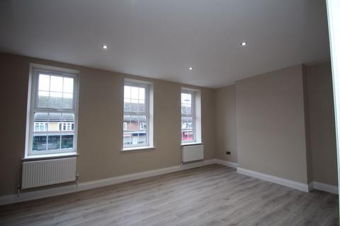 4 bedroom maisonette to rent, The Broadway, Southend-On-Sea