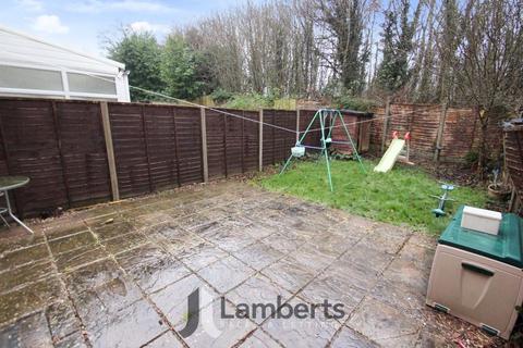 28 Abbotswood Close, Winyates, Redditch, B98 0QD