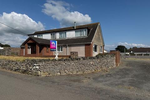 5 bedroom detached bungalow for sale, Dwyran, Isle of Anglesey